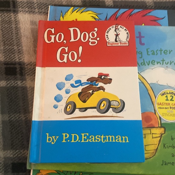 Books bundle - Picture 5 of 8